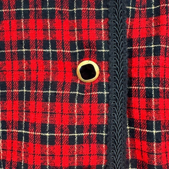 Pendleton VTG Wool Blazer Red Black Plaid Gold Button Blazer Size 8 Clueless - Picture 6 of 9